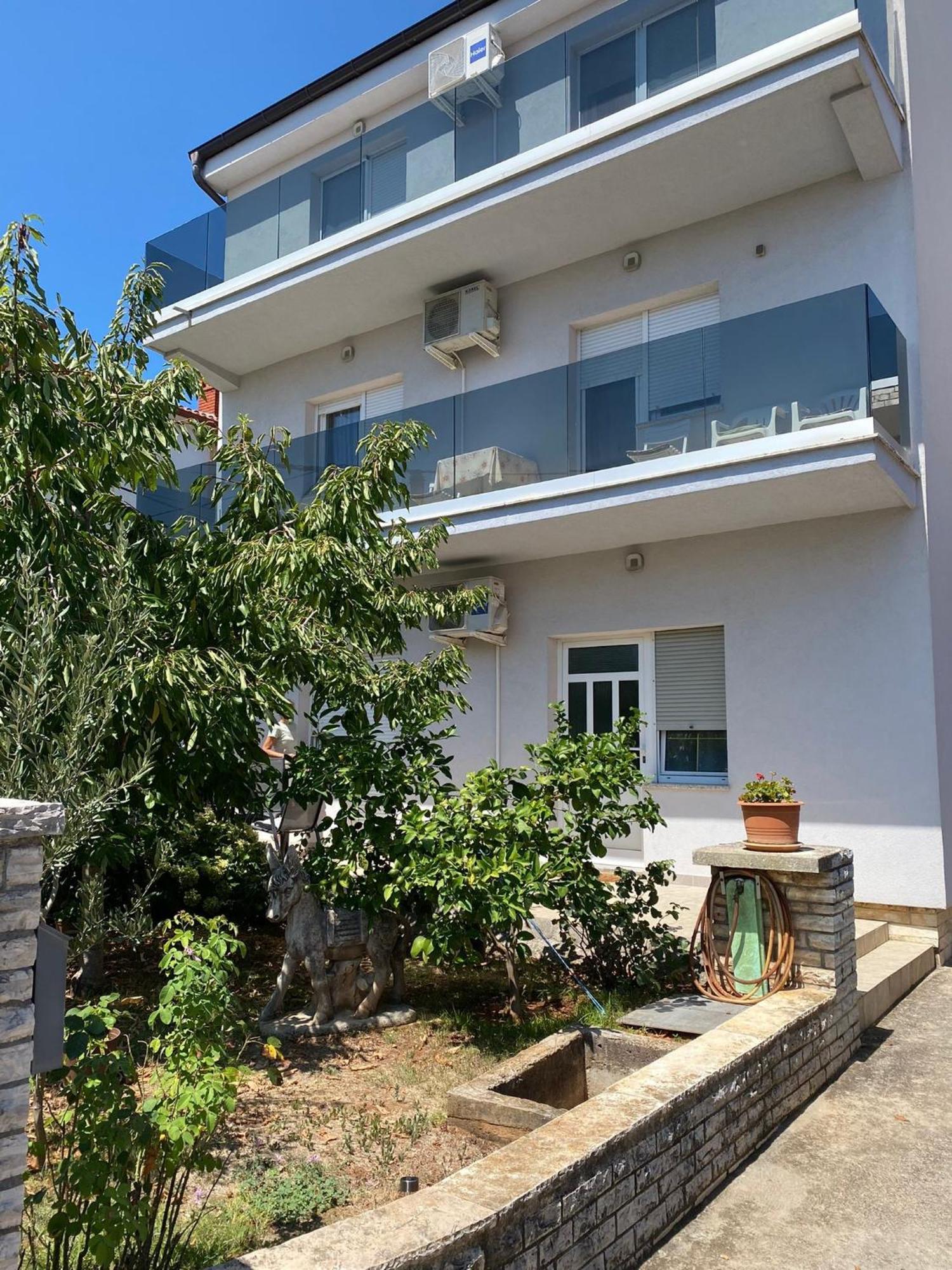 Marin Appartement Zadar Buitenkant foto